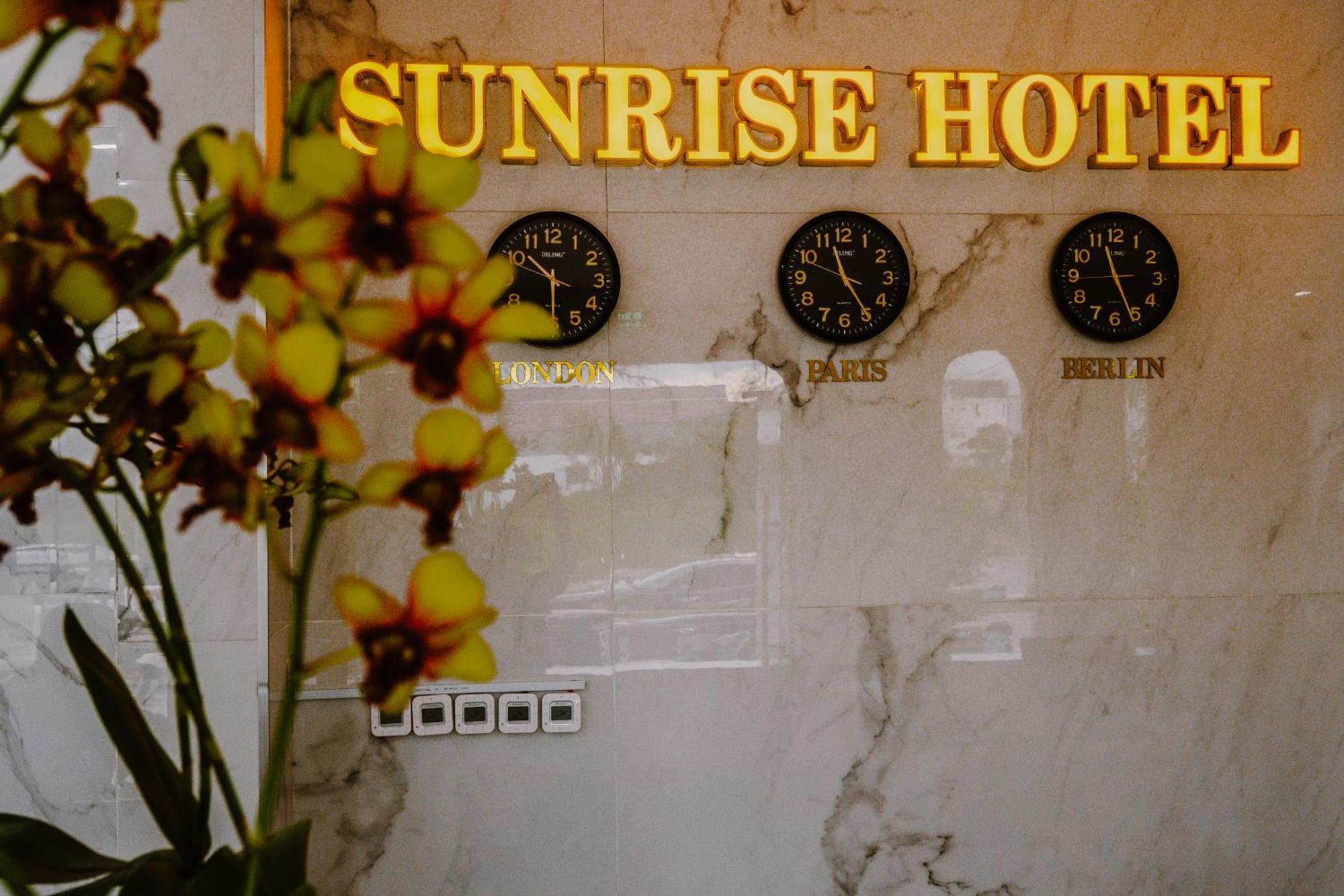 Sunrise Hotel Hà Tiên Esterno foto